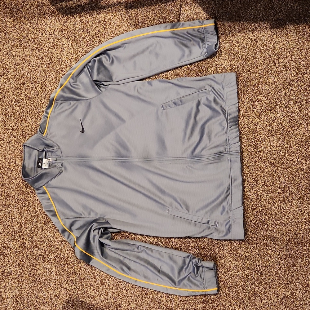 Nike Dri-Fit Gray w/Yellow piping Full Zip Jacket Style #575367-065 Size XL